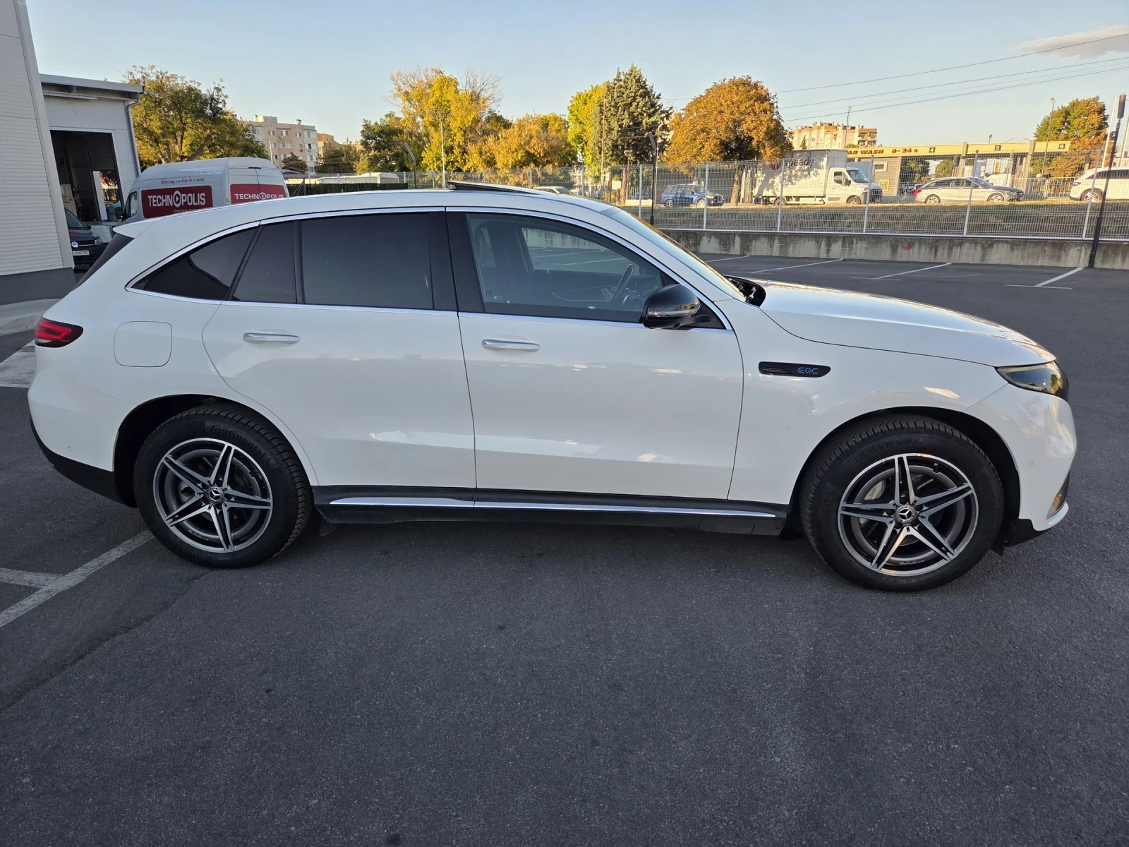 Mercedes-Benz EQC EQC 400 2022г. 4х4 - изображение 5