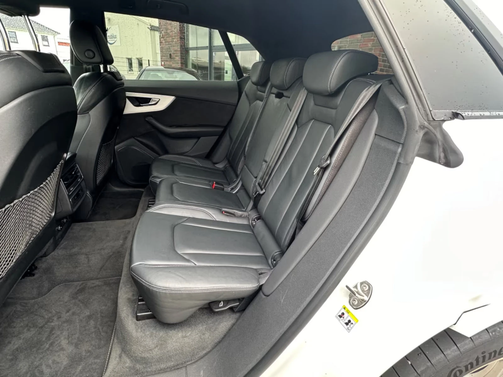 Audi Q8 55TFSIe/381HP/S-LINE/QUATTRO/KLESS/L.ASS/887f | Mobile.bg   16