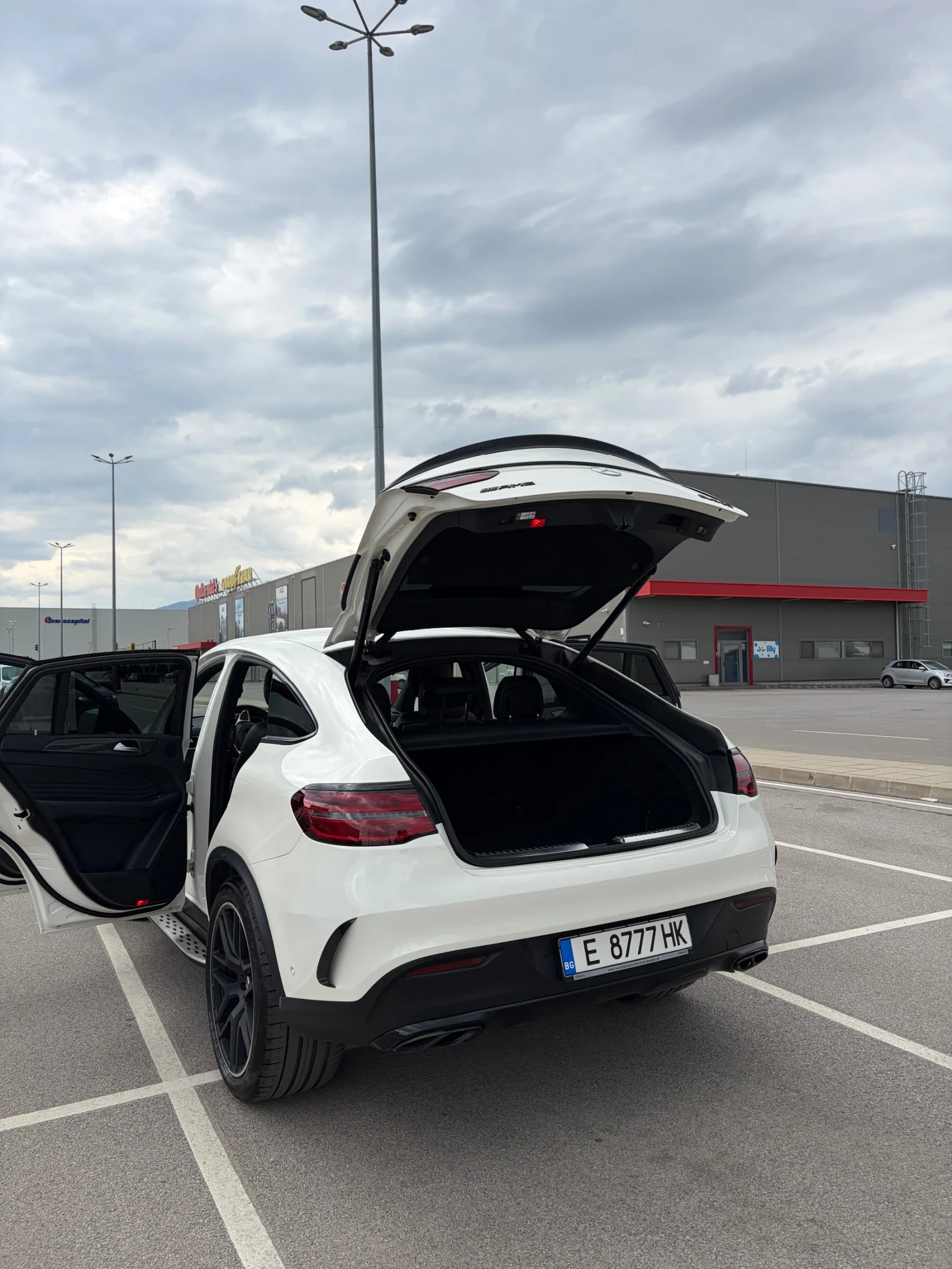 Mercedes-Benz GLE 450 AMG, снимка 4 - Автомобили и джипове - 54742240