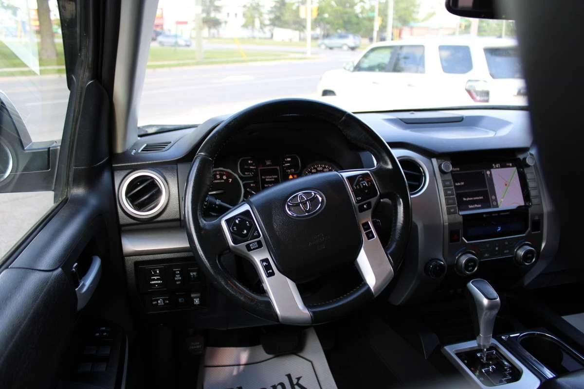 Toyota Tundra SR5 / АВТОМАТИК / КОЖА / КАМЕРА / ЦЕНА ДО БГ, снимка 11 - Автомобили и джипове - 54886794