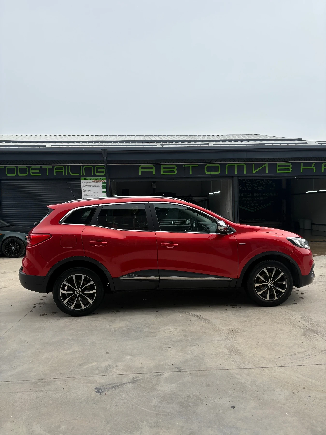 Renault Kadjar Premier edition BOSE, снимка 6 - Автомобили и джипове - 54983496