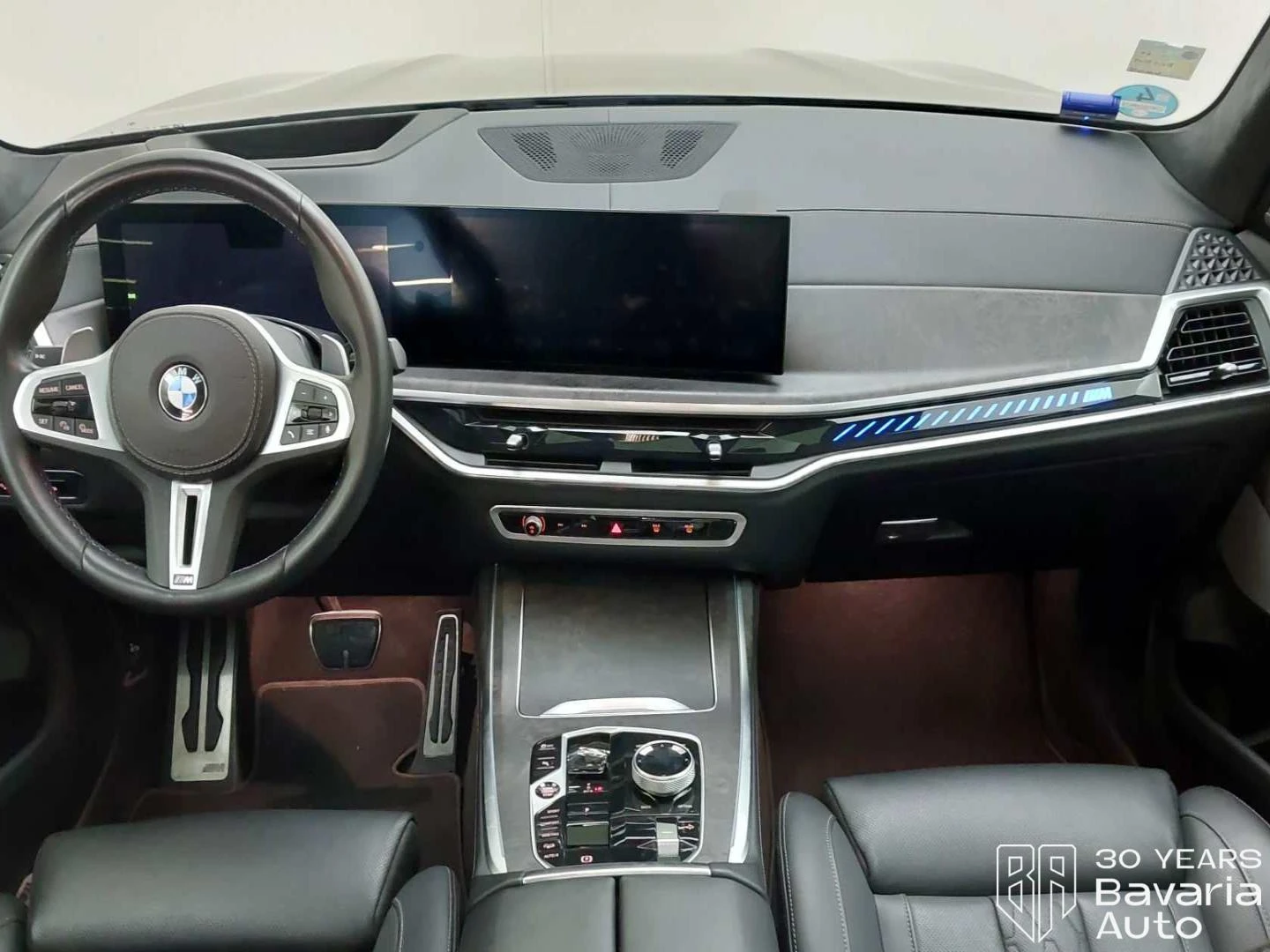 BMW X7 M60i xDrive Sportautomatic, снимка 7 - Автомобили и джипове - 55018747