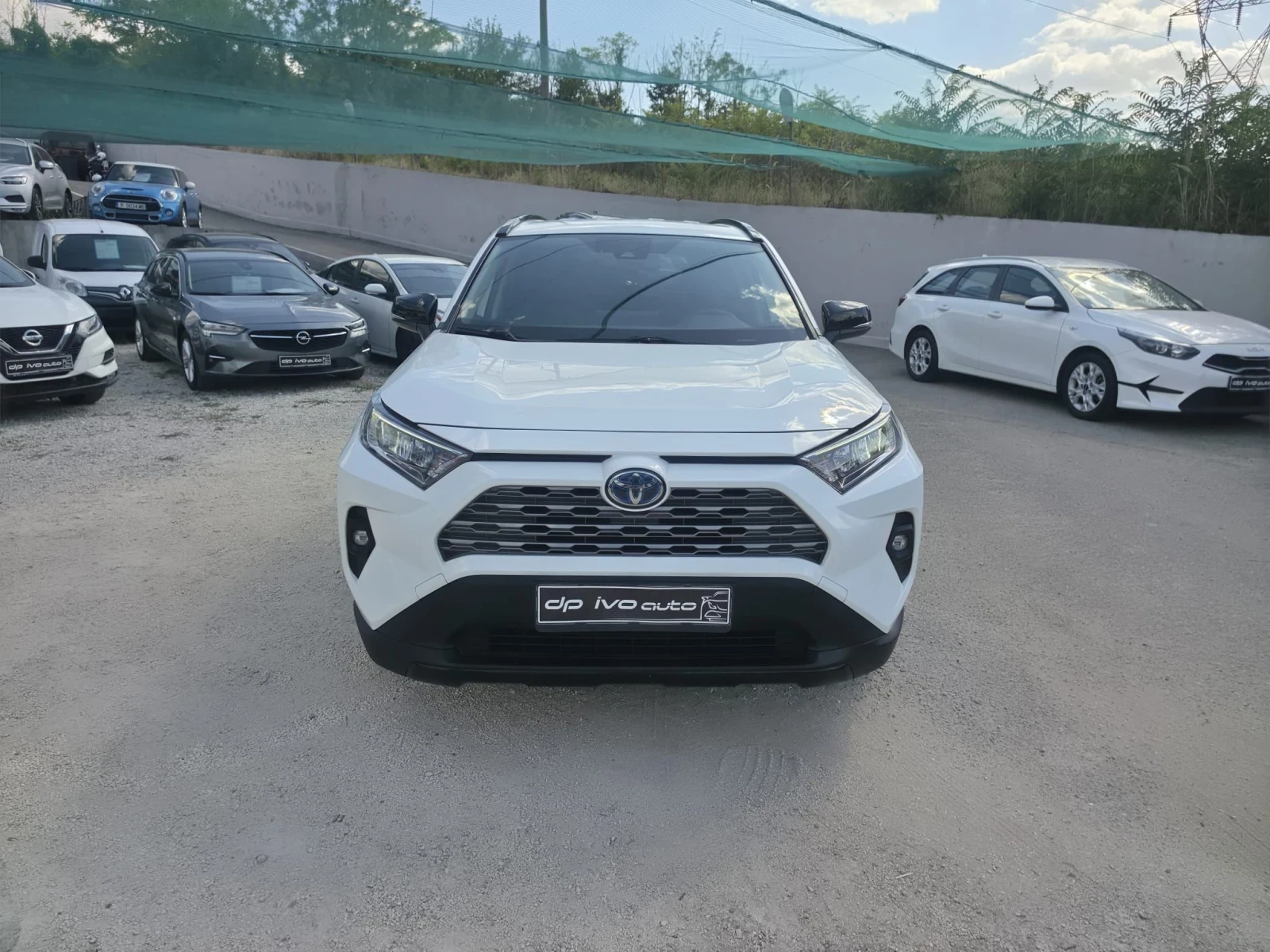 Toyota Rav4 ХИБРИД* ОТЛИЧЕН* , снимка 8 - Автомобили и джипове - 55669947