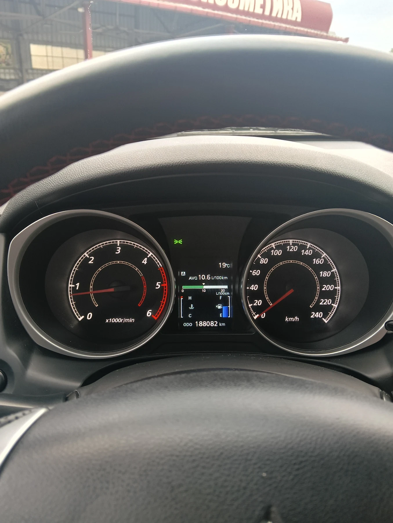 Mitsubishi ASX, снимка 9 - Автомобили и джипове - 55716775