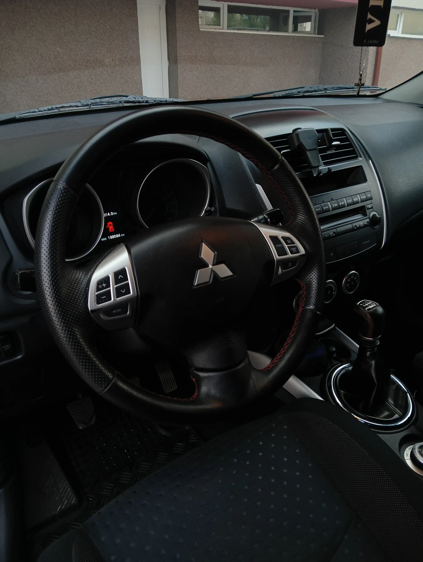 Mitsubishi ASX, снимка 11 - Автомобили и джипове - 55716775