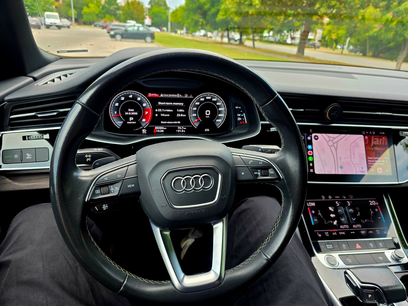 Audi Q8, снимка 3 - Автомобили и джипове - 55787263
