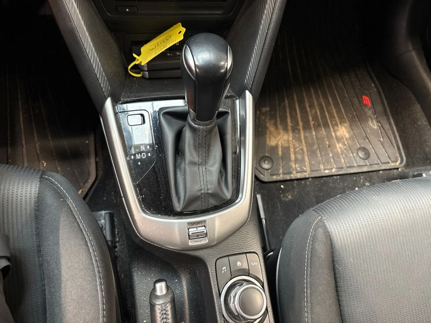 Mazda CX-3 Vision 2.0 Бензин, снимка 10 - Автомобили и джипове - 56125773