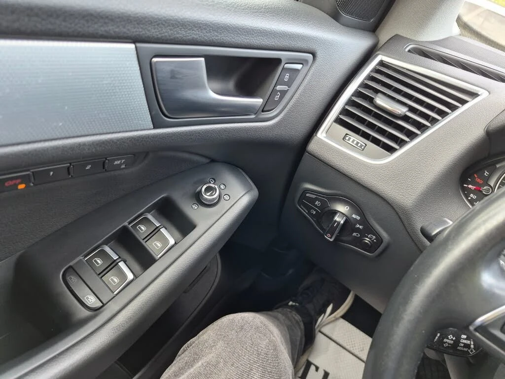 Audi Q5 * Панорама * АвтоКредит (ЦЕНА ДО БГ), снимка 16 - Автомобили и джипове - 56276995
