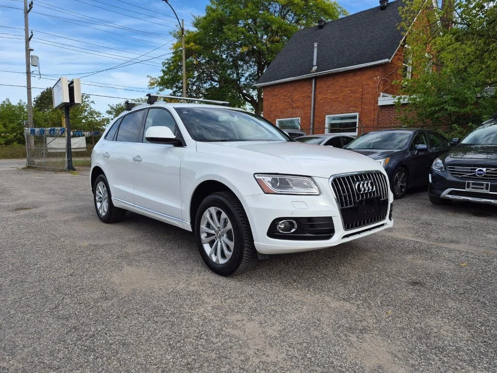 Audi Q5 * Панорама * АвтоКредит (ЦЕНА ДО БГ)