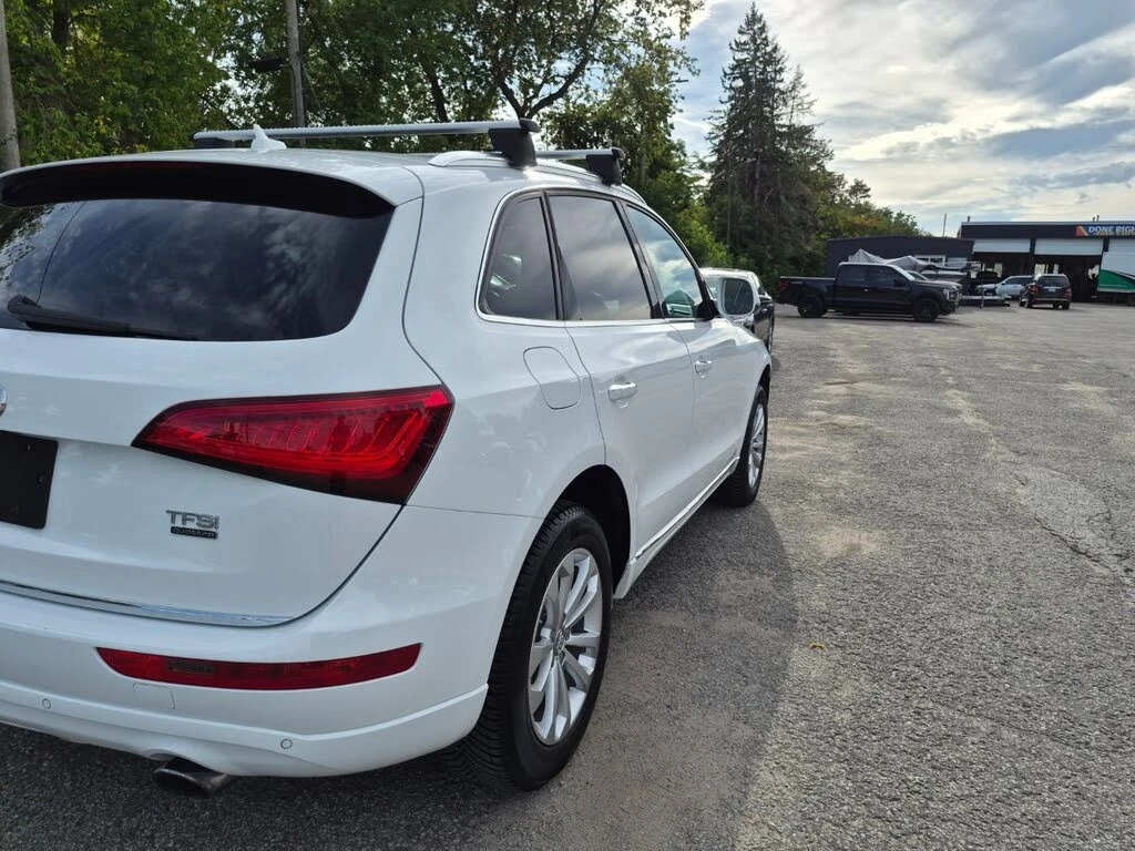 Audi Q5 * Панорама * АвтоКредит (ЦЕНА ДО БГ), снимка 8 - Автомобили и джипове - 56276995