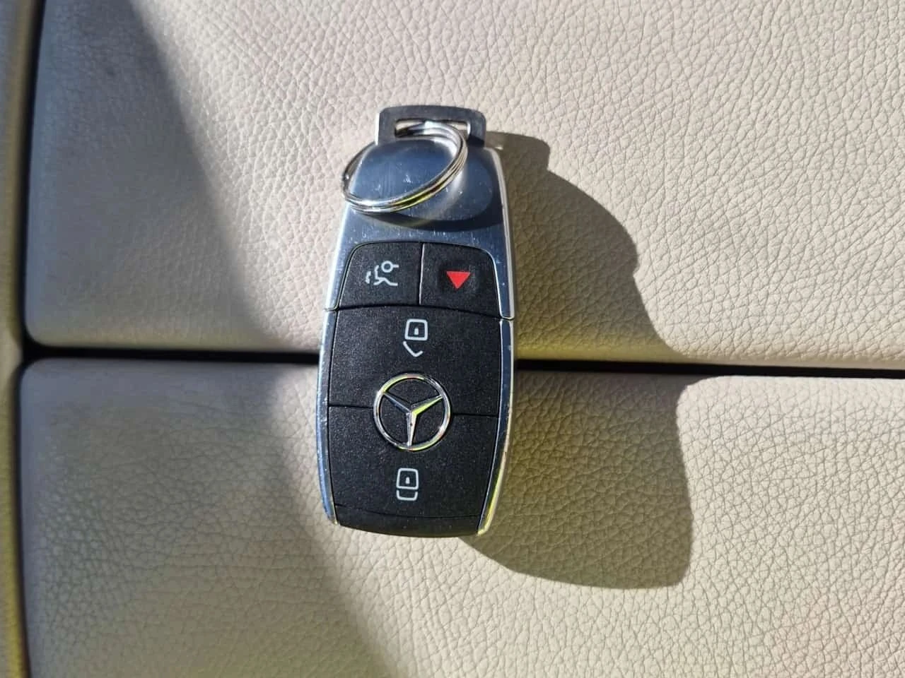 Mercedes-Benz GLE, снимка 8 - Автомобили и джипове - 56690238