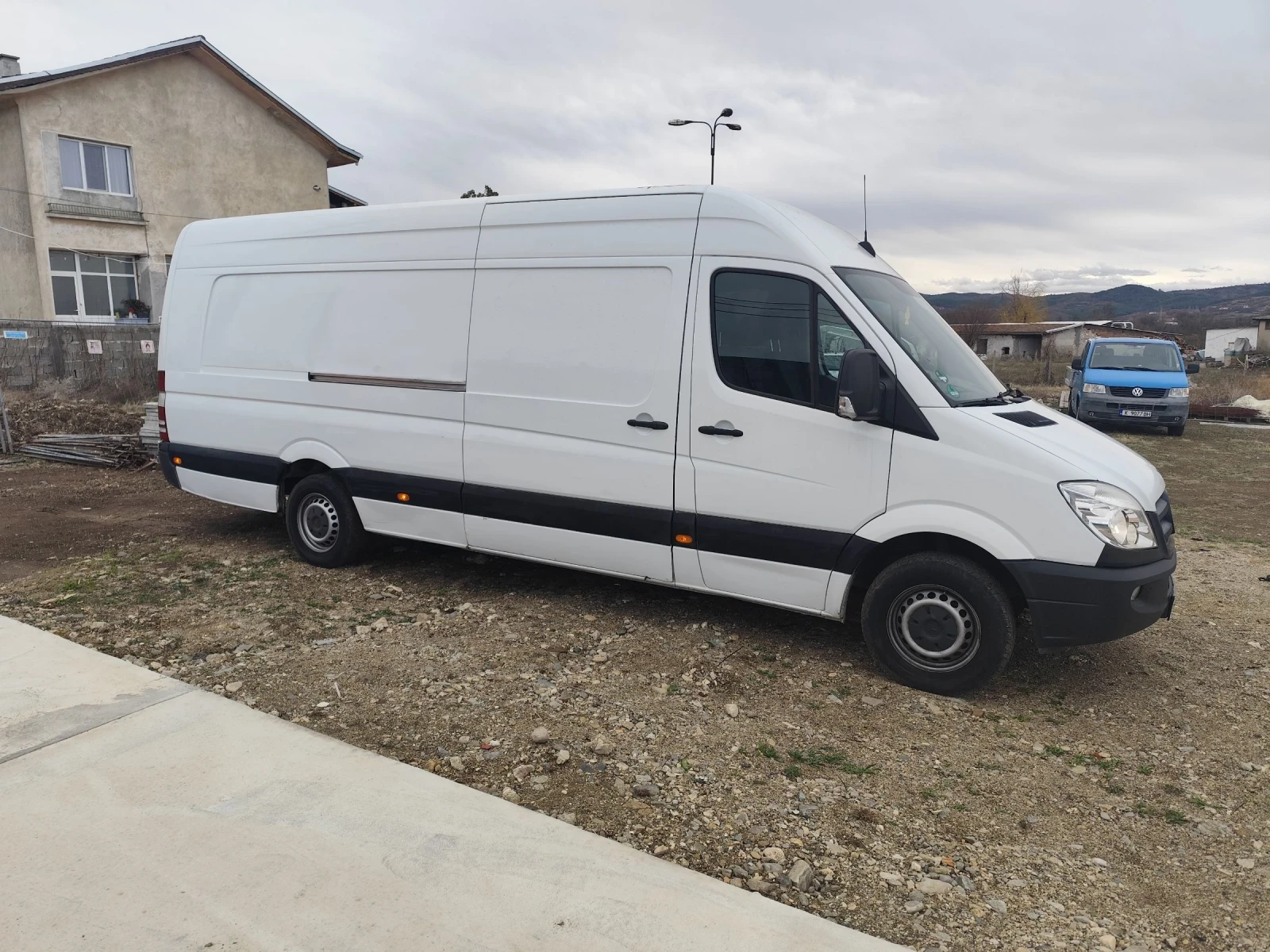 Mercedes-Benz Sprinter  - изображение 2