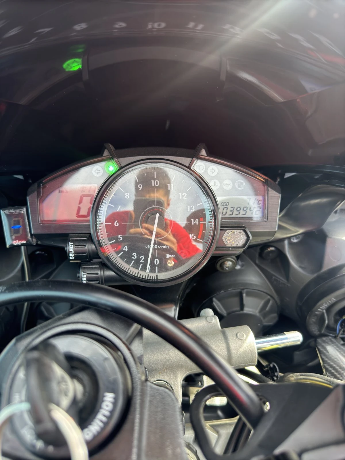 Yamaha YZF-R1 R1 - изображение 8