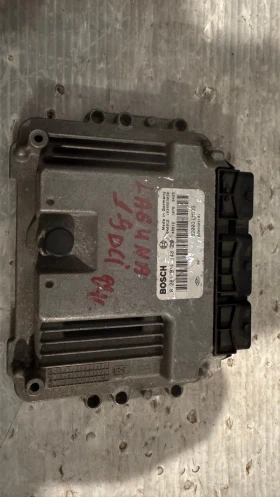        / ECU /    Renault Laguna - 0281011148 / 8200311539
