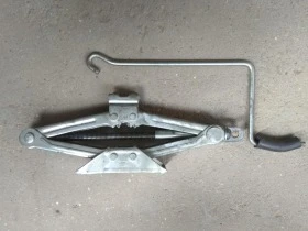 Инструменти, снимка 1