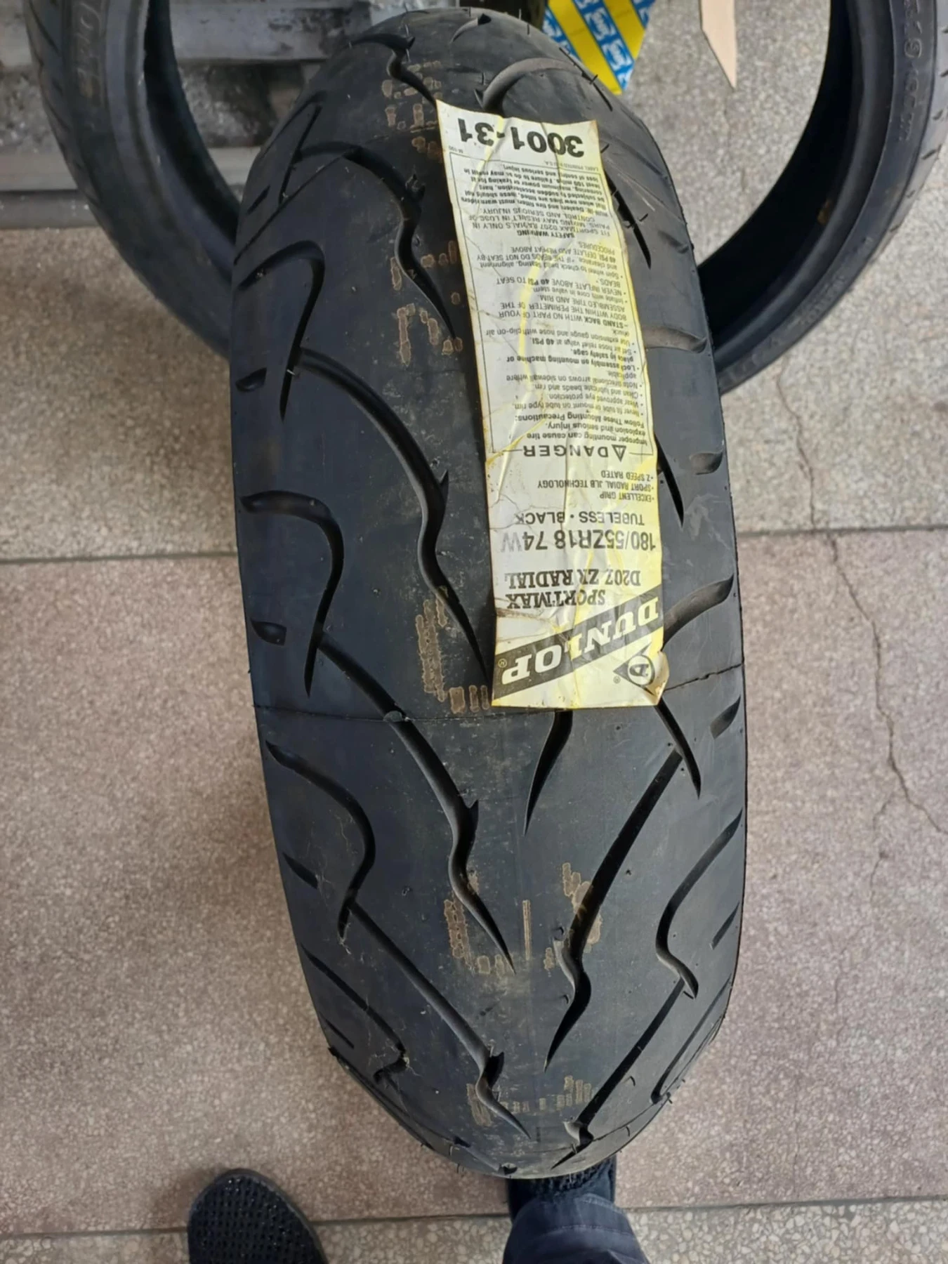  180/55 19 ZR | Mobile.bg   2