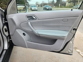 Mercedes-Benz C 180, снимка 11