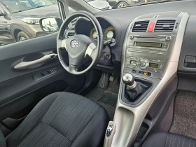 Toyota Auris 1, 4 D4D-90кс., снимка 10