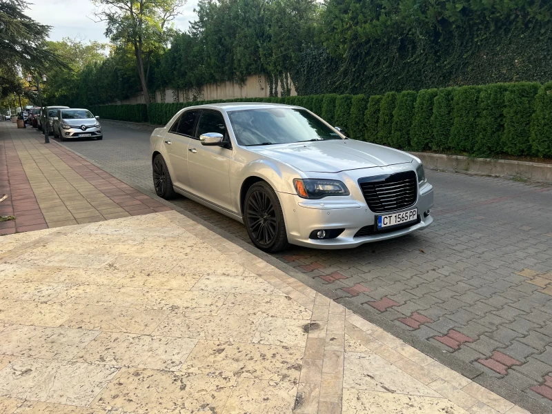 Chrysler 300c 3.0 , снимка 5 - Автомобили и джипове - 48183578