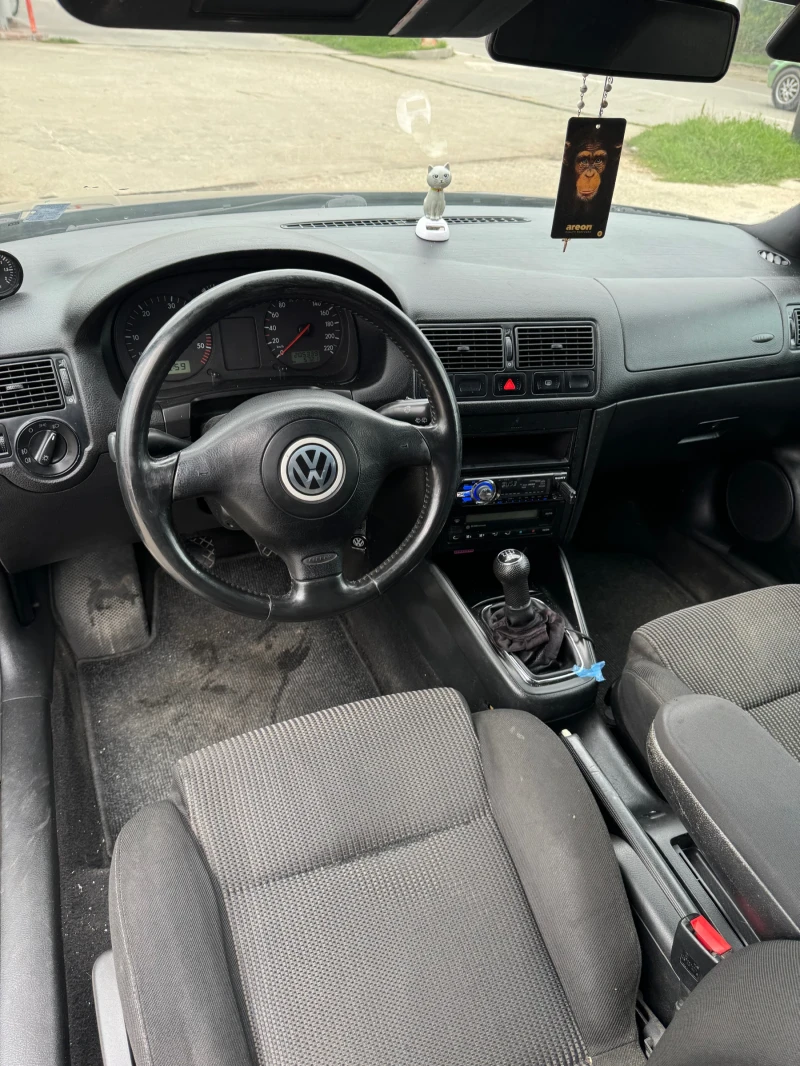 VW Golf 1.9TDI, снимка 13 - Автомобили и джипове - 47478888