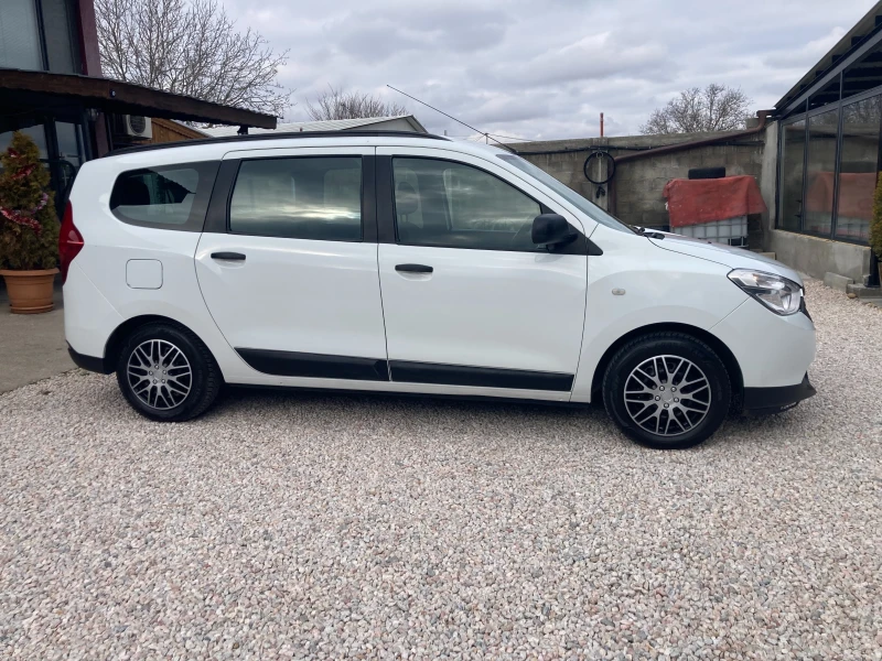 Dacia Lodgy 1, 6i 7 МЕСТА, снимка 6 - Автомобили и джипове - 48639172