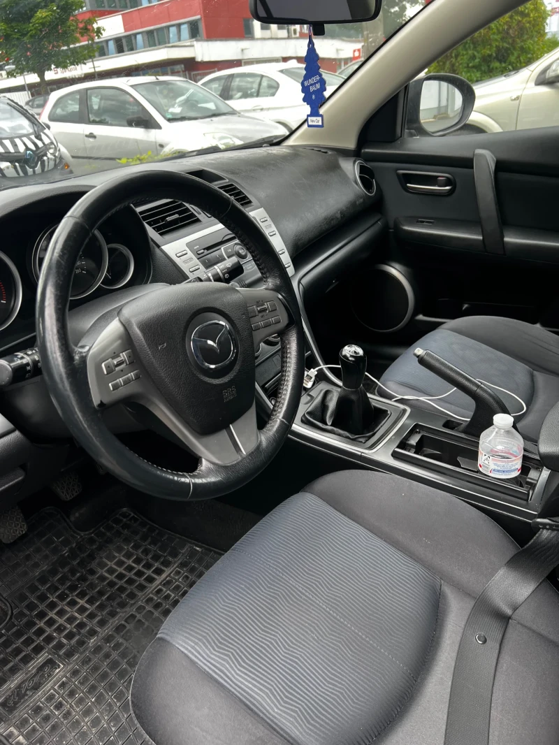 Mazda 6 2.0 TDI, снимка 8 - Автомобили и джипове - 48746221