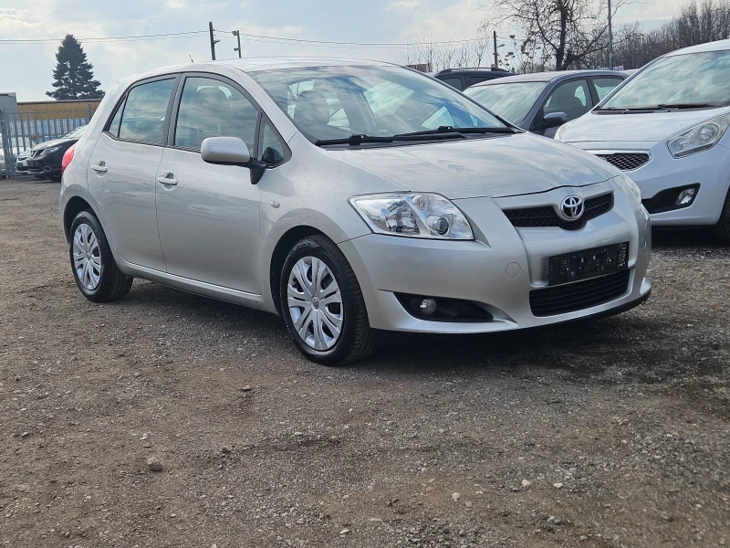 Toyota Auris 1, 4 D4D-90кс., снимка 2 - Автомобили и джипове - 49305451