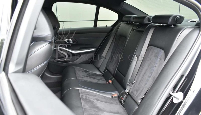 BMW 320 i XDRIVE* M PAKET* SHADOW LINE* KEYLESS-GO* , снимка 10 - Автомобили и джипове - 51352774