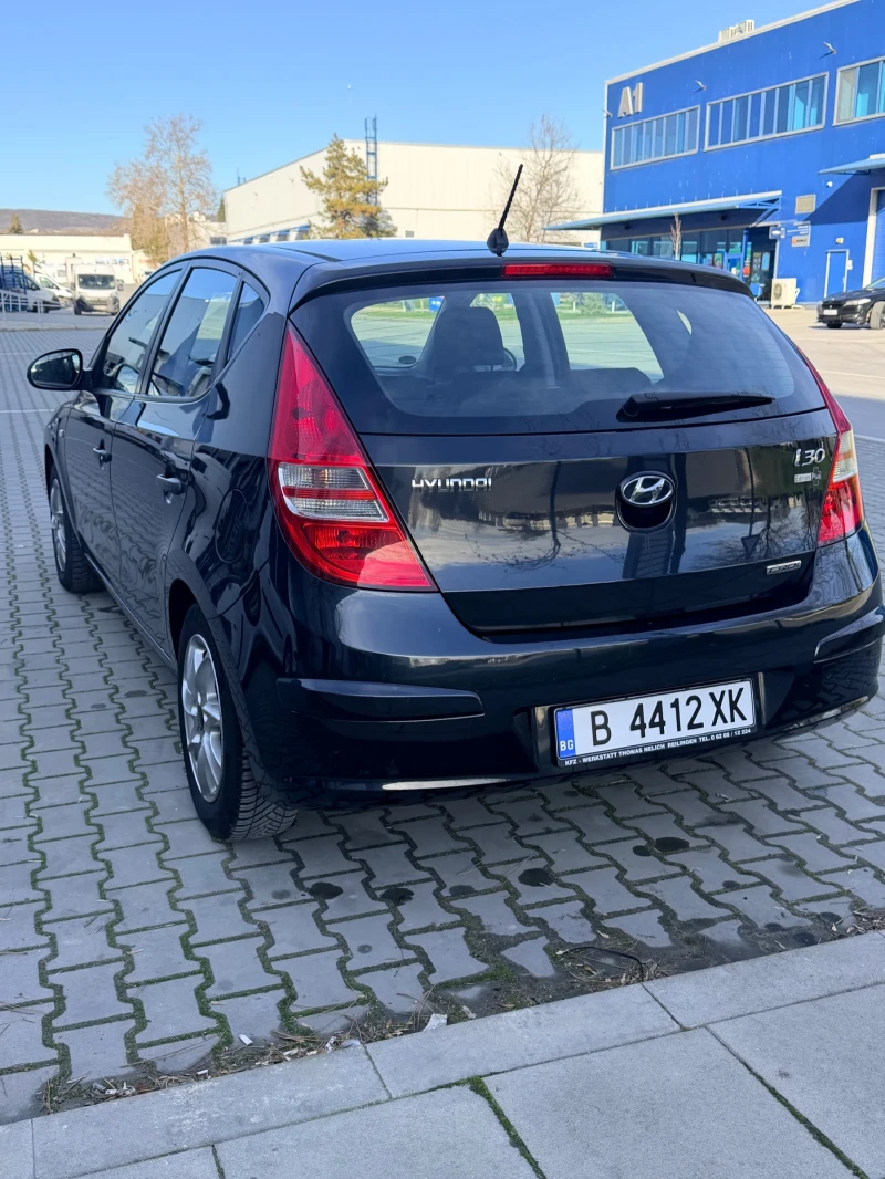 Hyundai I30 Хечбек, снимка 3 - Автомобили и джипове - 52969191
