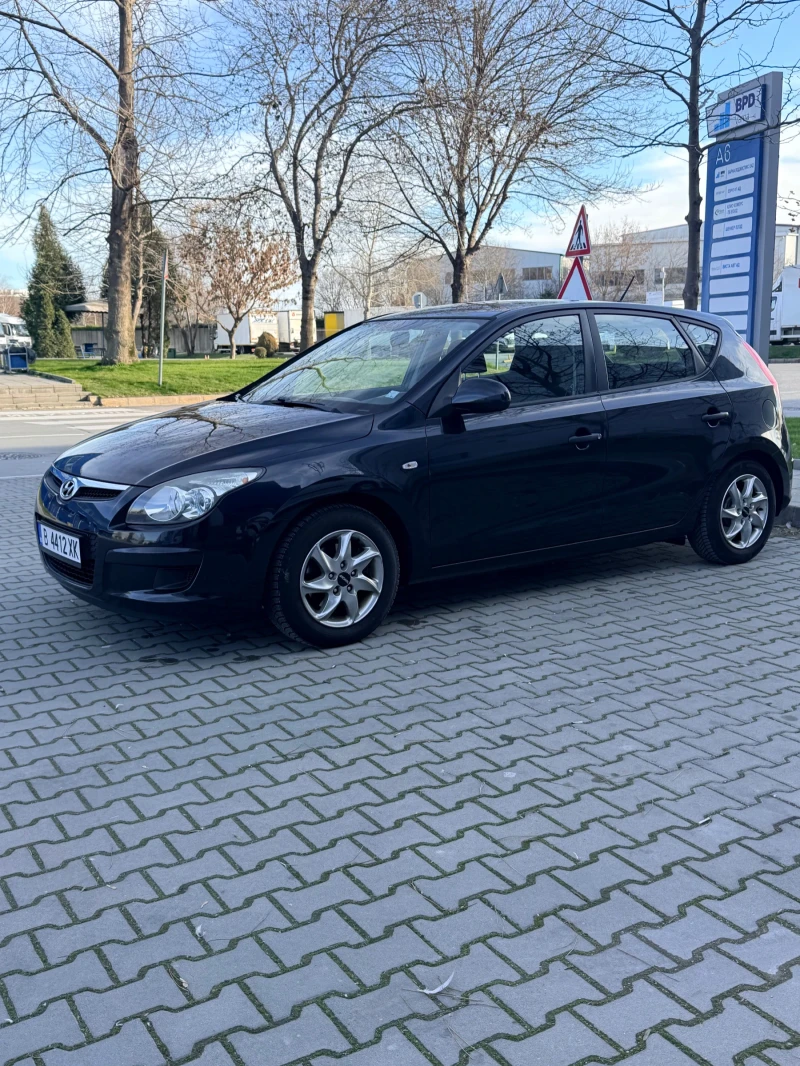 Hyundai I30 Хечбек, снимка 5 - Автомобили и джипове - 52969191