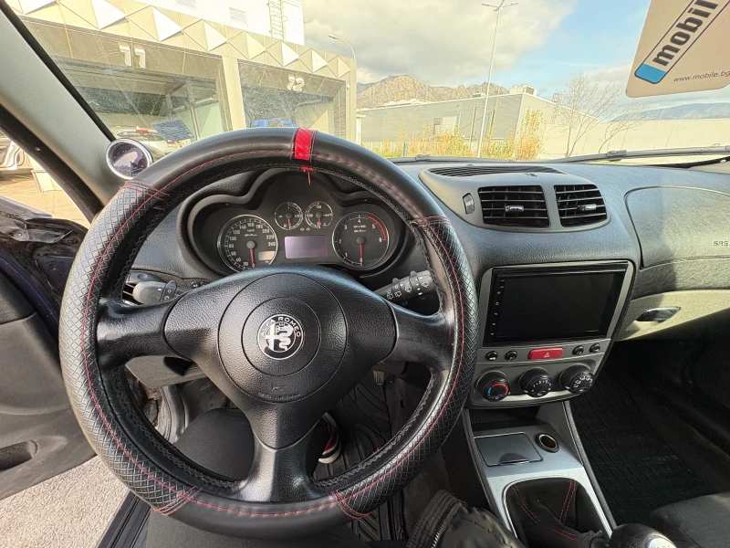 Alfa Romeo 147 1.9JTDM, снимка 6 - Автомобили и джипове - 53069031