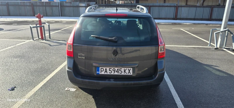 Renault Megane 1.6 i  ГАЗОВ ИНЖЕКЦИОН, снимка 4 - Автомобили и джипове - 53210259