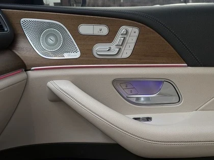 Mercedes-Benz GLE 450 4MATIC | BURMESTER | ПАНОРАМА | ЗАДНА КАМЕРА | , снимка 14 - Автомобили и джипове - 54085068