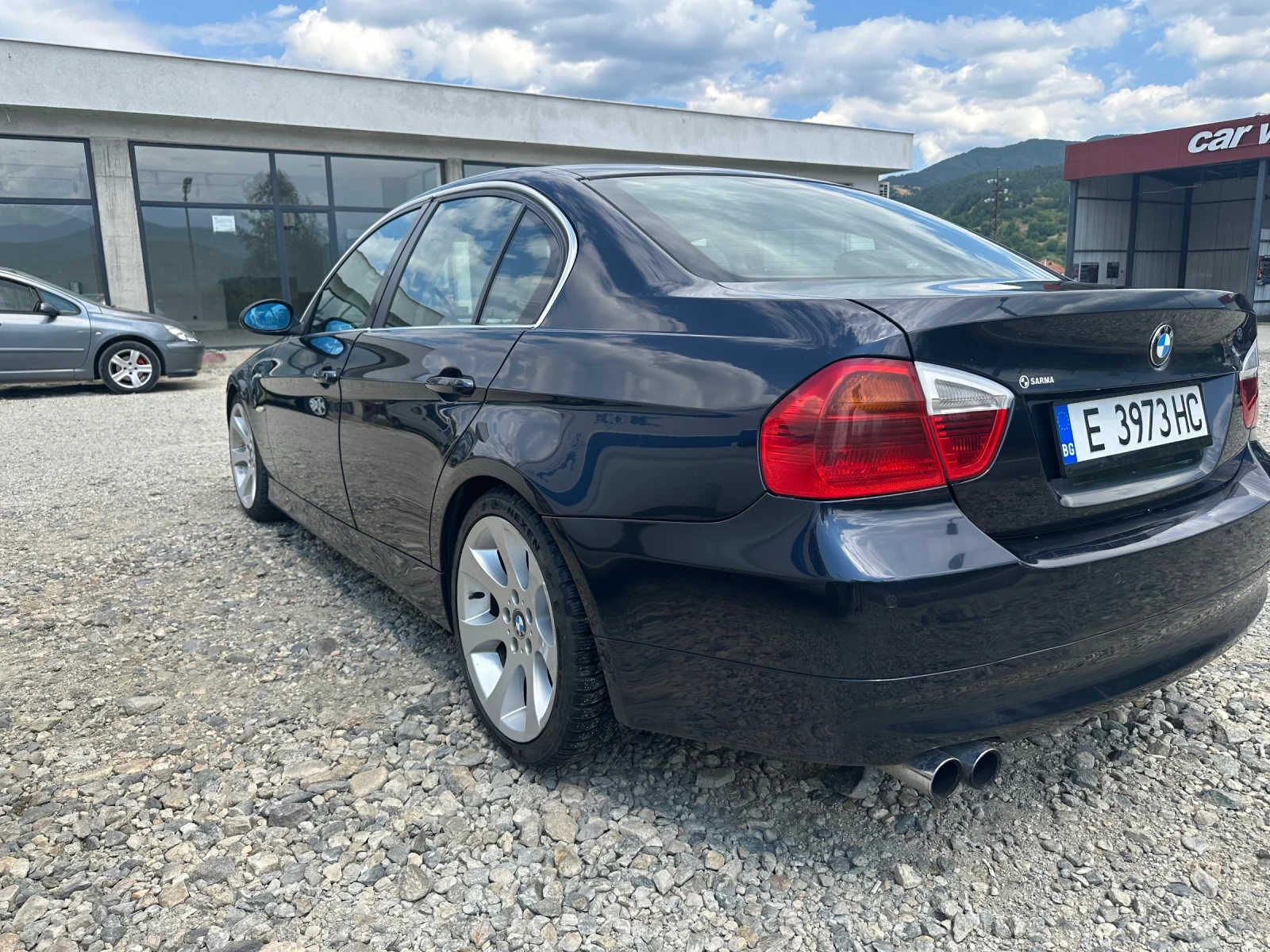 BMW 330  - изображение 6
