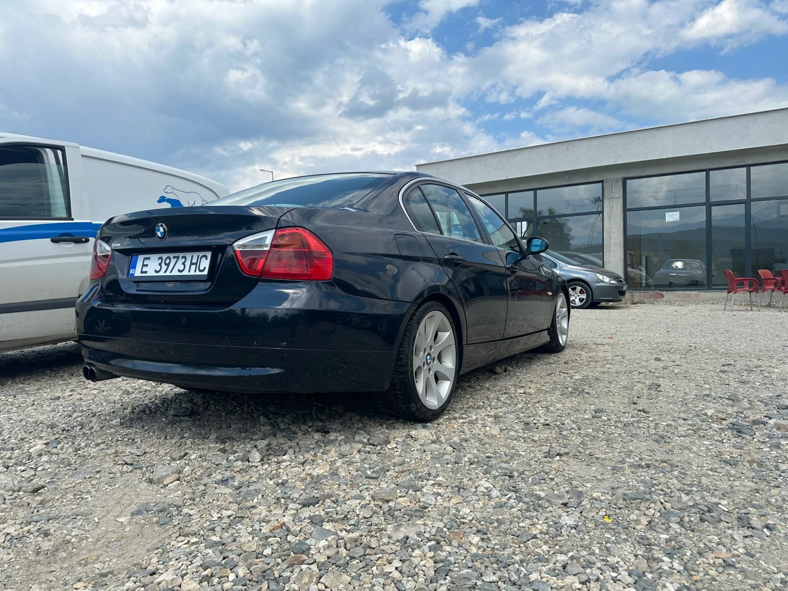 BMW 330  - изображение 4