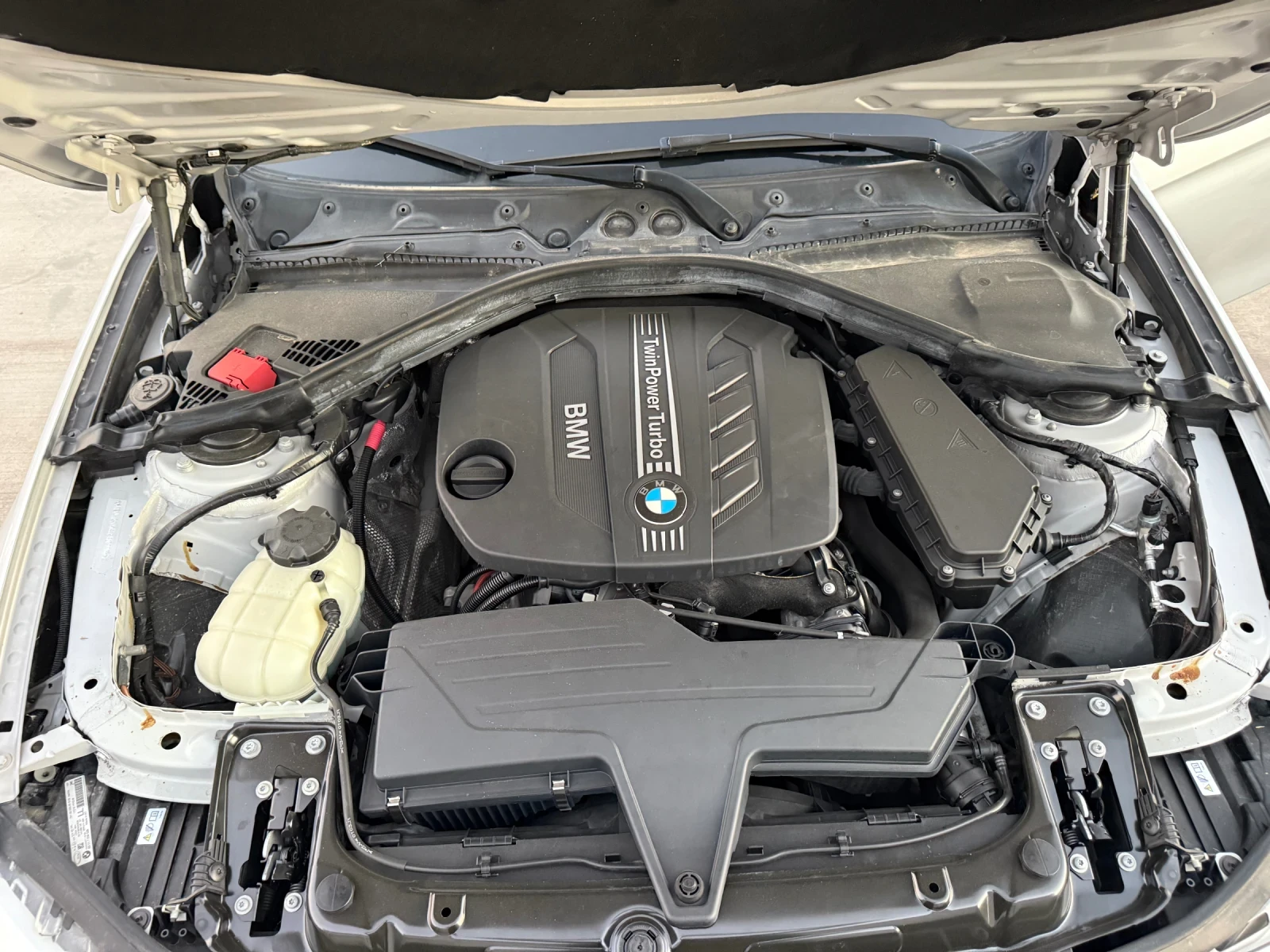 BMW 320 2.0D XDrive* M- PACK* KEYLESS*  * * * *  | Mobile.bg   15