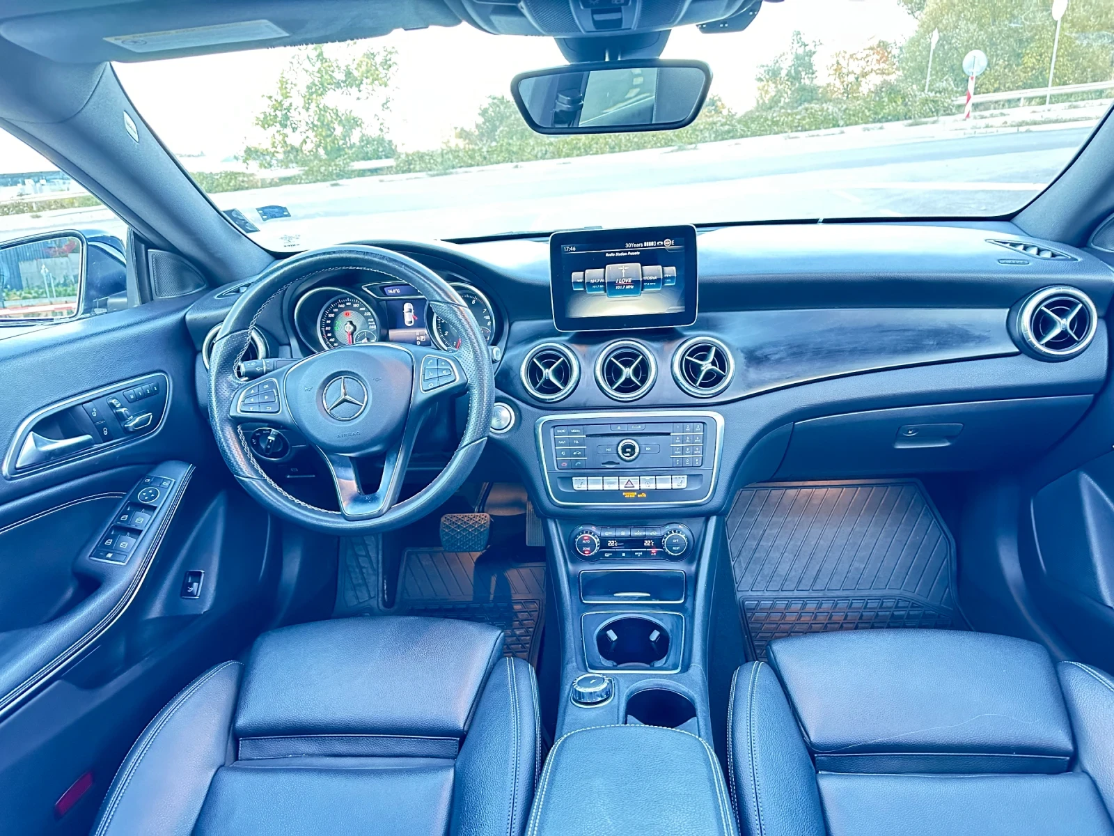 Mercedes-Benz CLA 250  - изображение 9