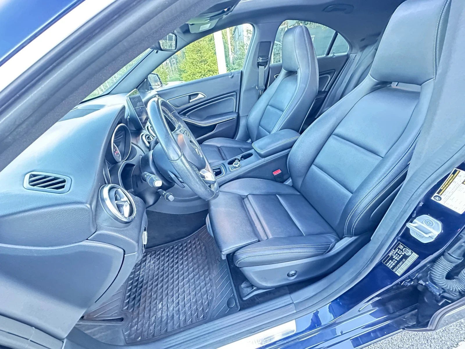 Mercedes-Benz CLA 250  - изображение 6