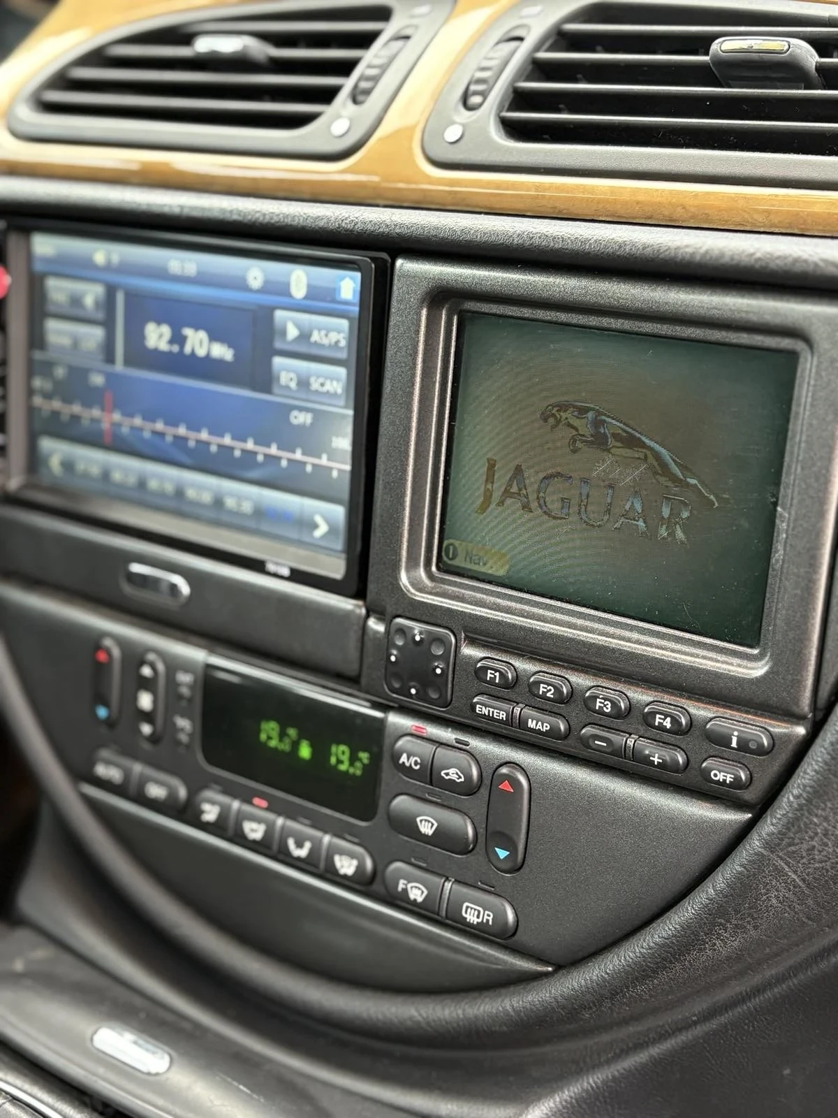 Jaguar S-type 3, 0 | Mobile.bg � ����������� 10