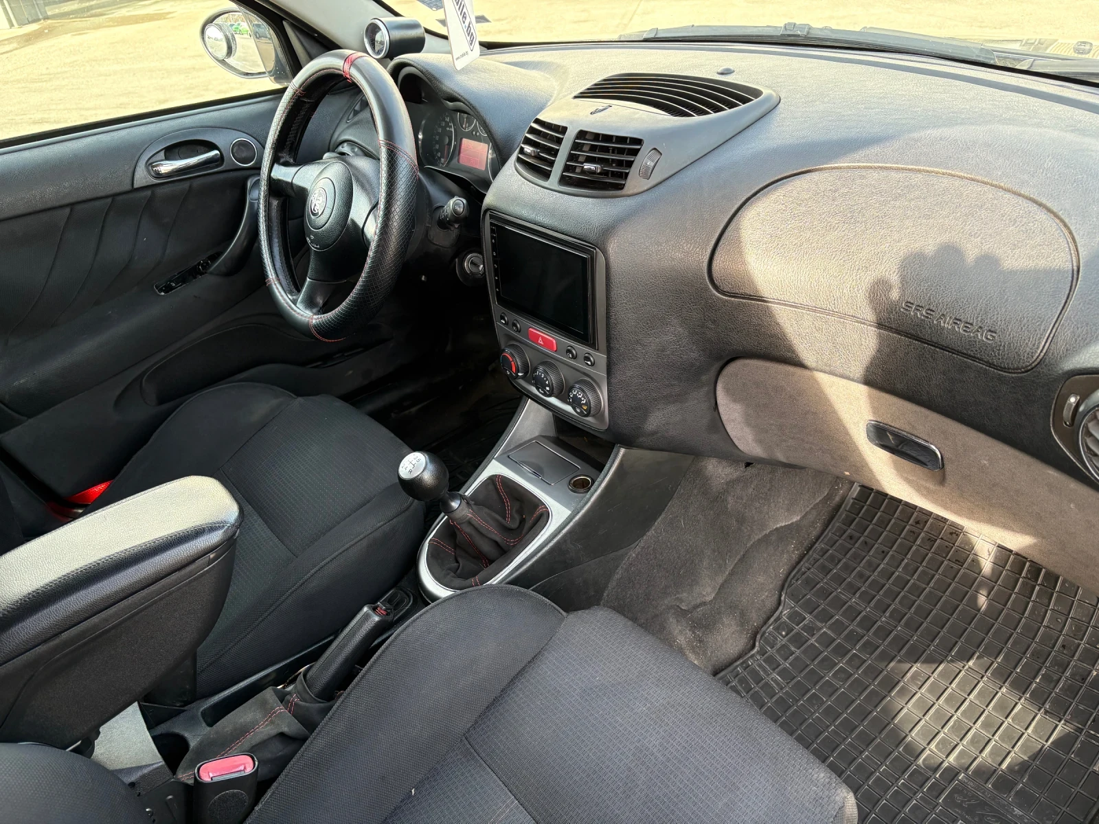 Alfa Romeo 147 1.9JTDM - изображение 5