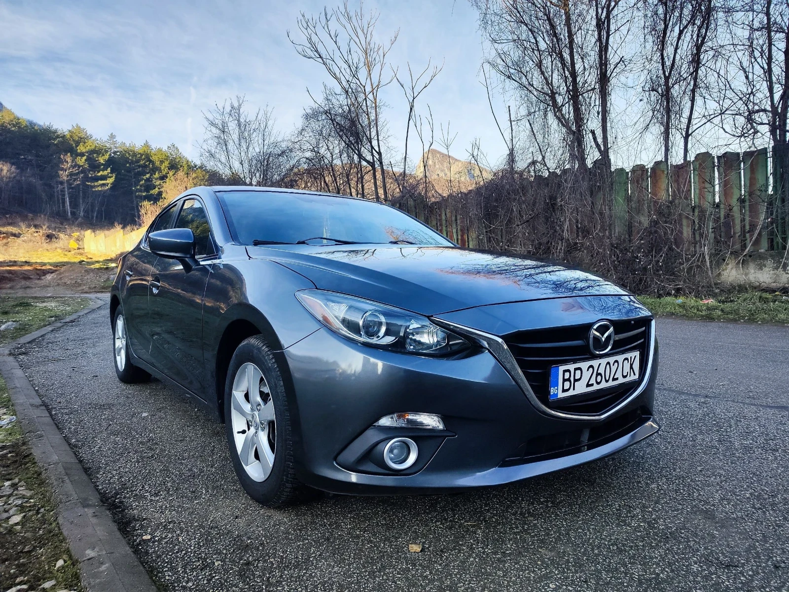 Mazda 3 2.5 SKAYACTIV  - изображение 3