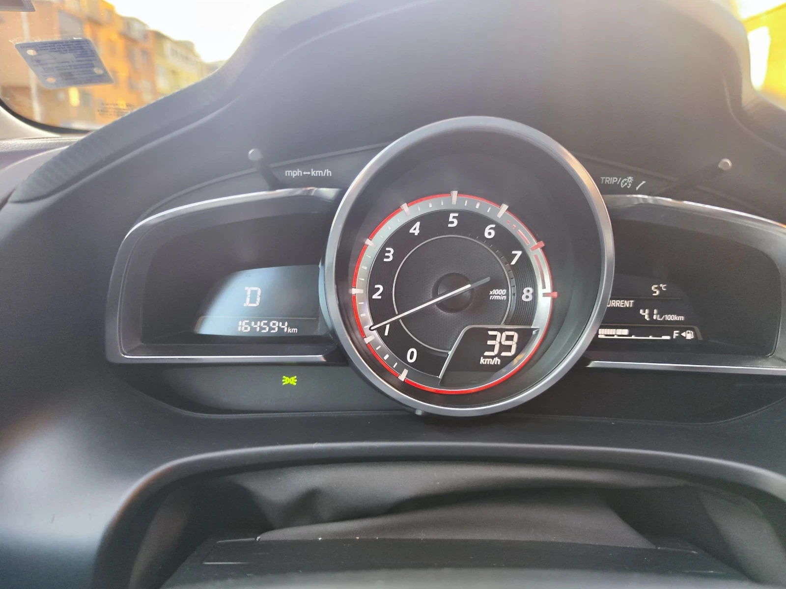 Mazda 3 2.5 SKAYACTIV  - изображение 9