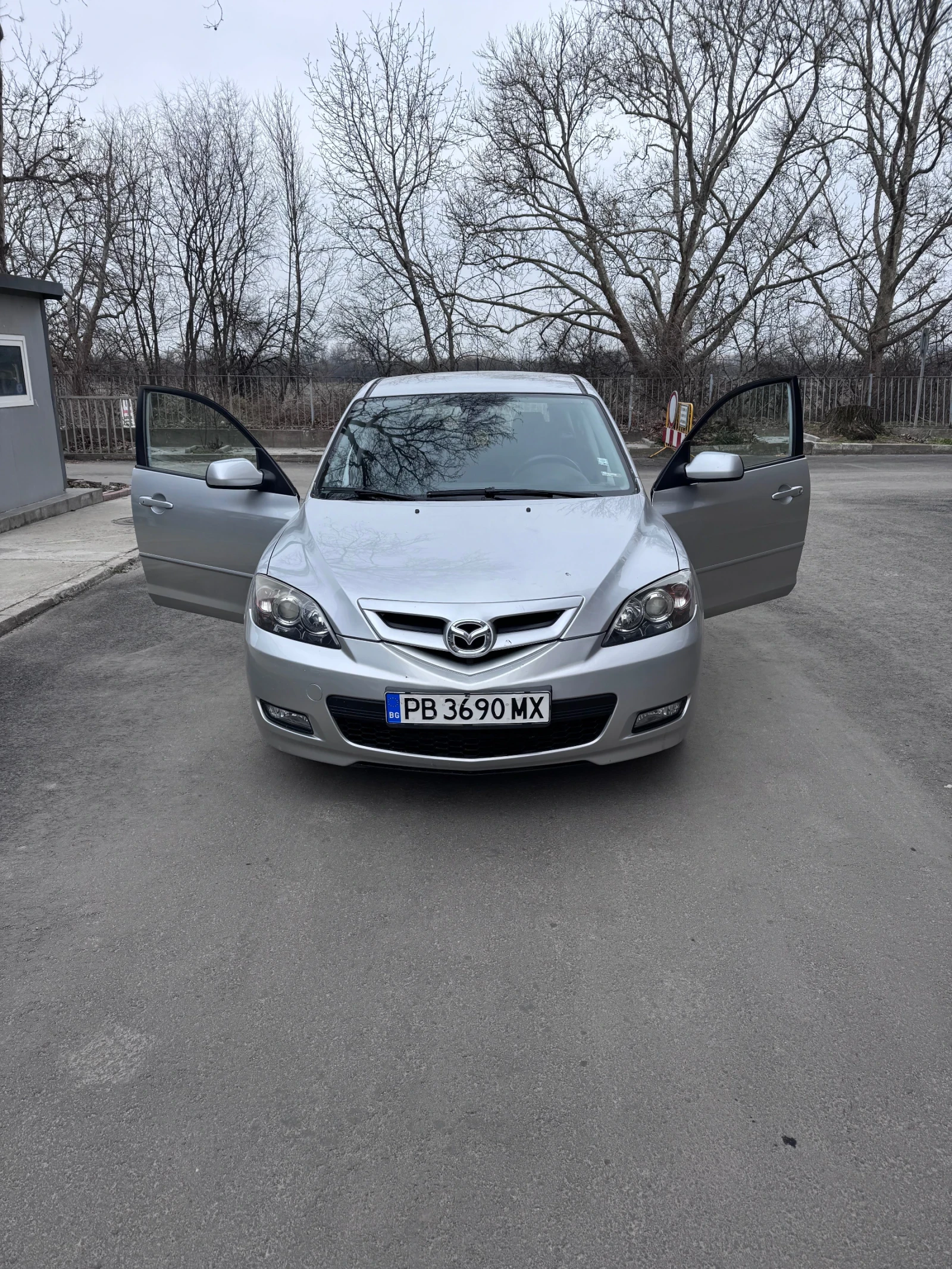 Mazda 3, снимка 4 - Автомобили и джипове - 53753969