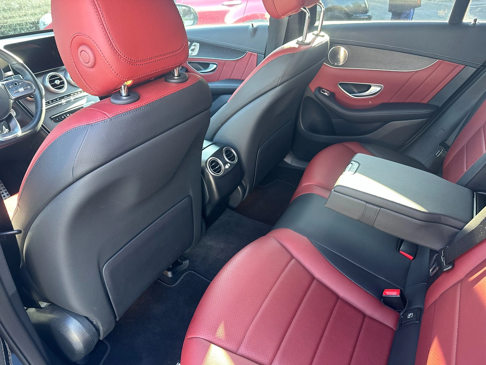 Mercedes-Benz GLC 200 AMGline/Copupe/Гаранционен, снимка 8 - Автомобили и джипове - 53978381