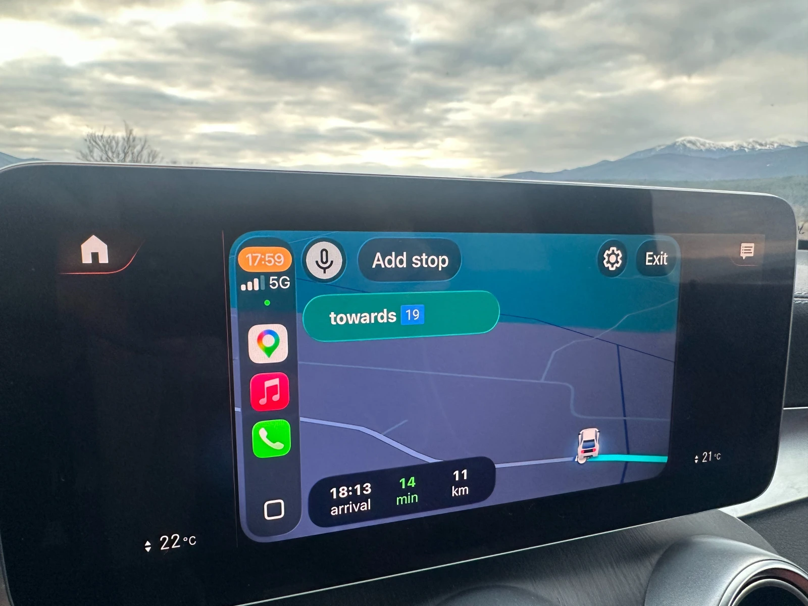 Mercedes-Benz GLC 200 AMGline/Copupe/Гаранционен, снимка 7 - Автомобили и джипове - 53978381