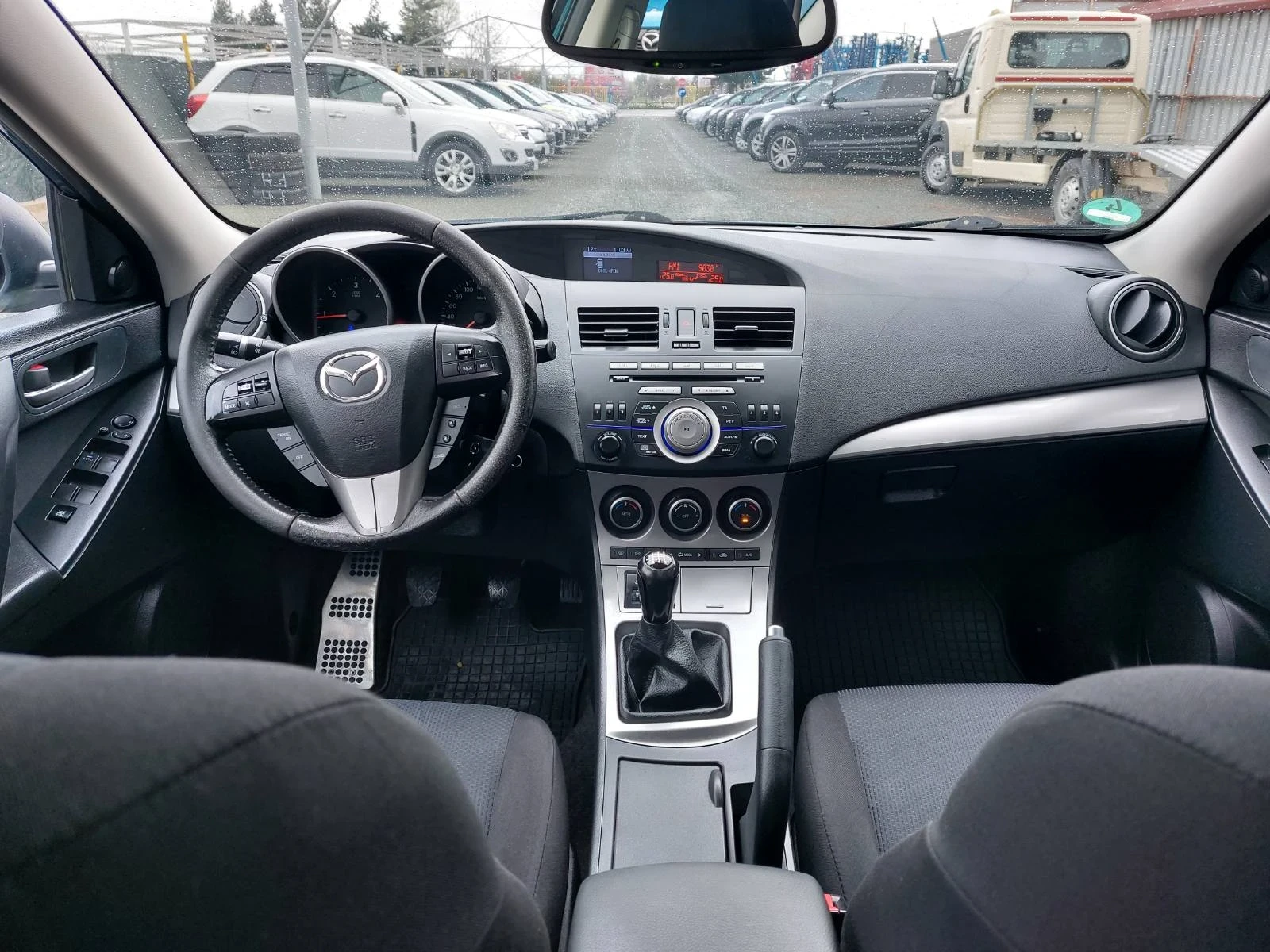 Mazda 3 1.6hdi, ���� ����� | Mobile.bg � ����������� 12