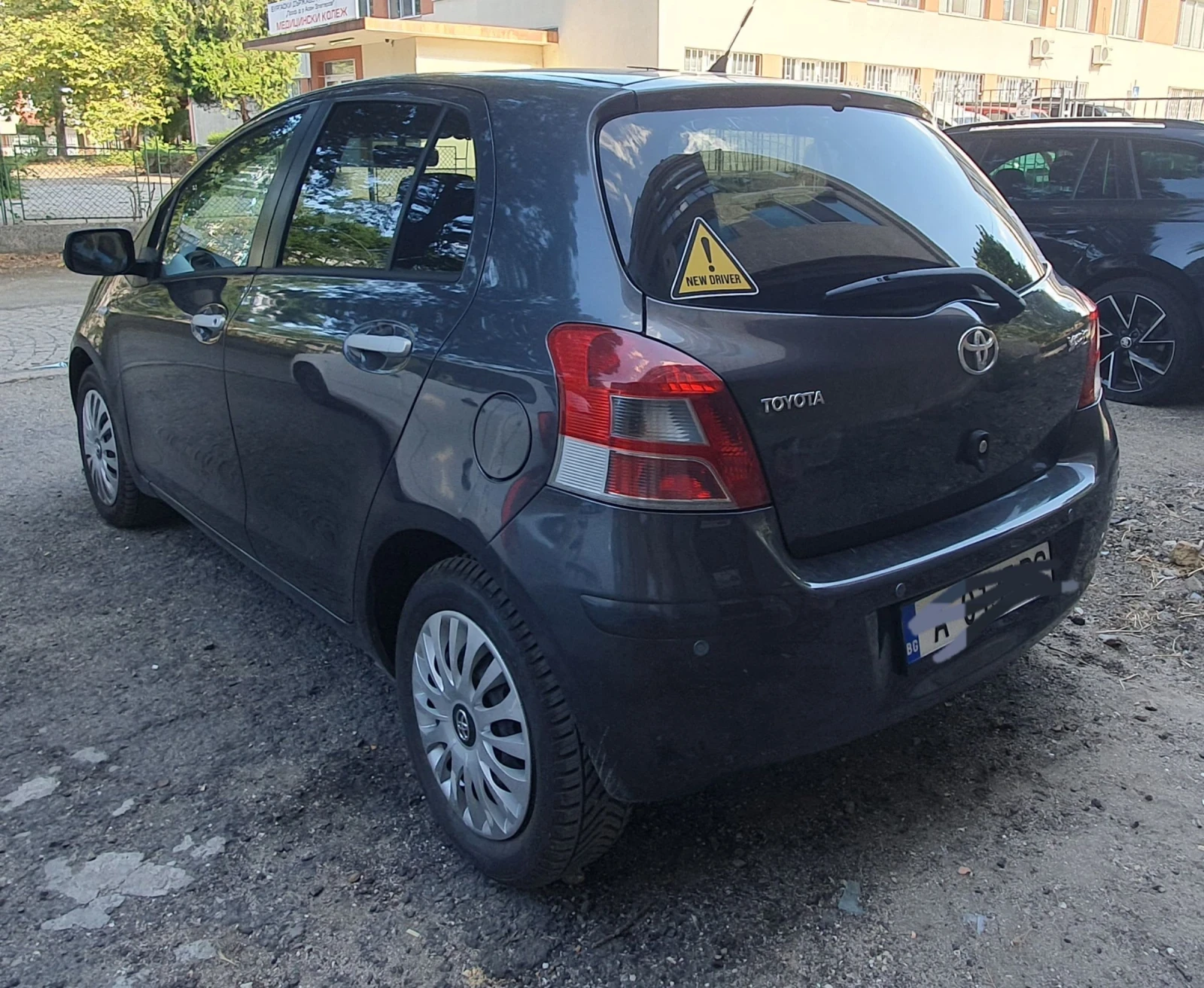 Toyota Yaris 1.33 ГАЗ 6 скорости, снимка 10 - Автомобили и джипове - 54397878