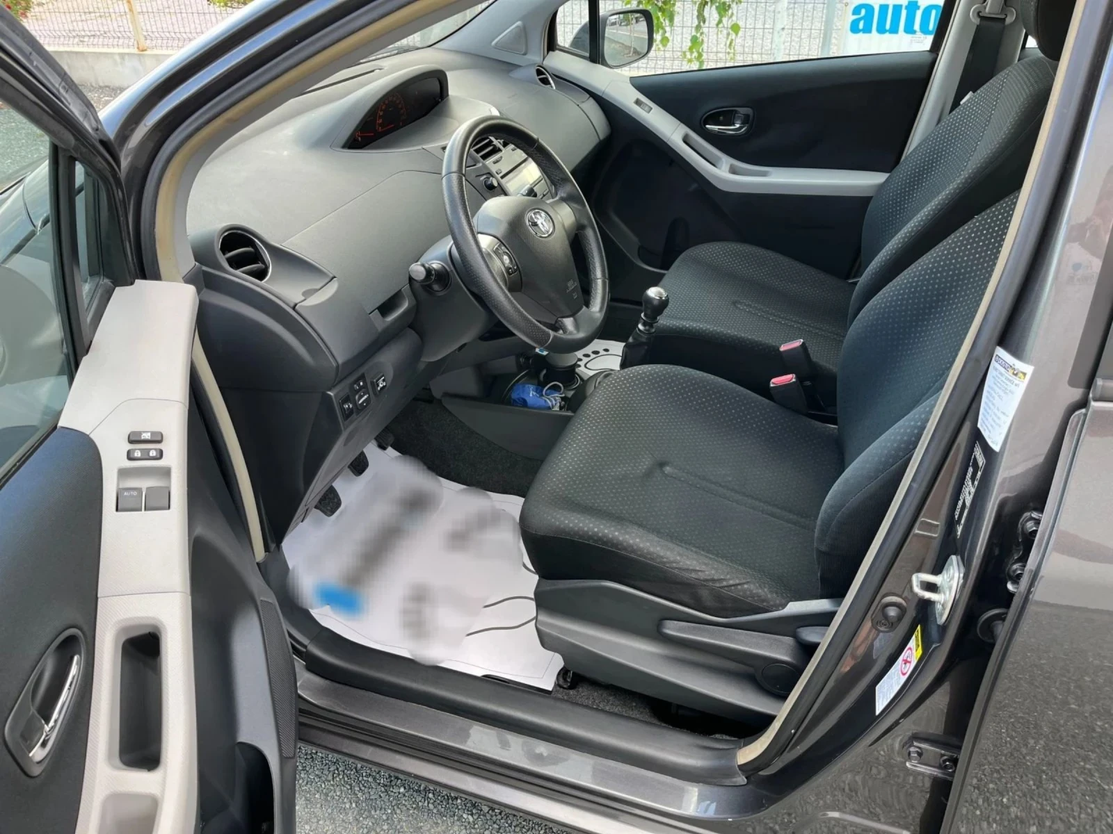 Toyota Yaris 1.33 ГАЗ 6 скорости, снимка 7 - Автомобили и джипове - 54397878