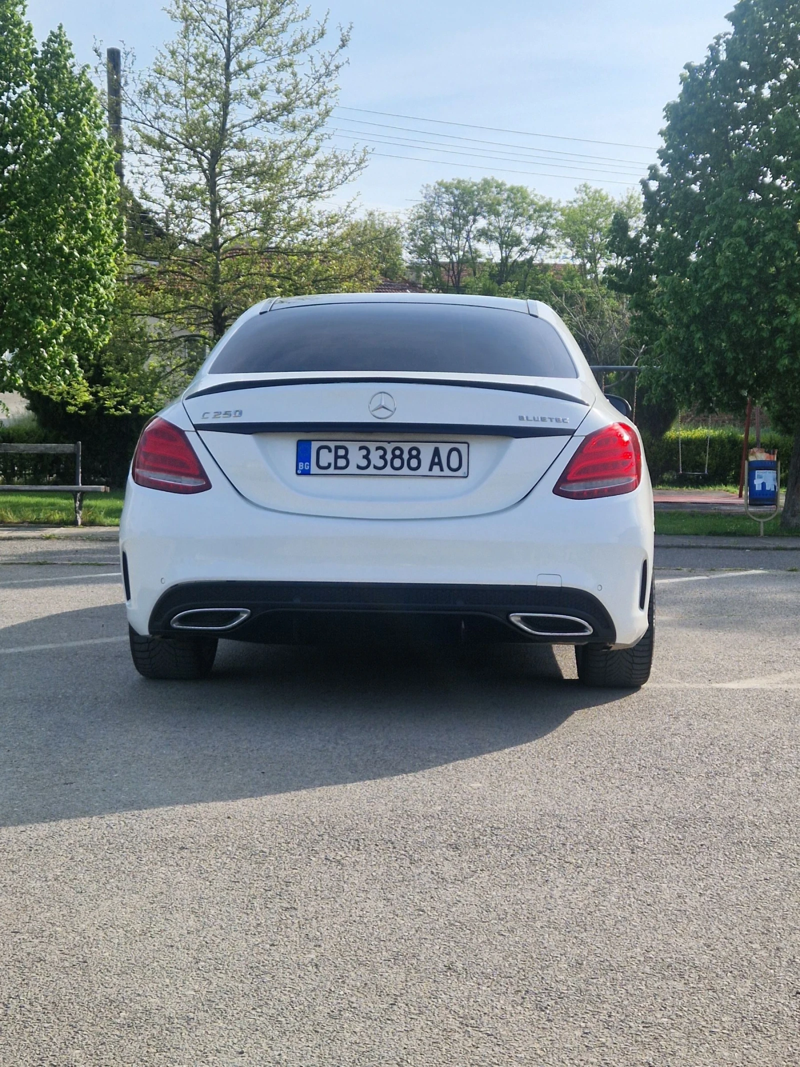 Mercedes-Benz C 250 Amg 4 матик , снимка 8 - Автомобили и джипове - 54671227