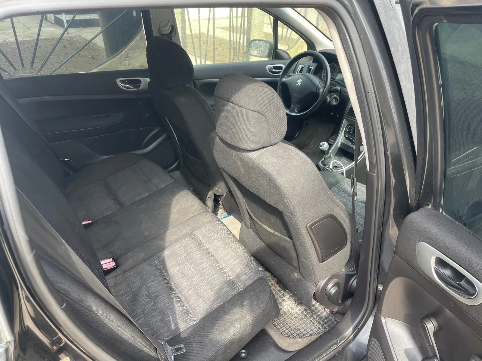 Peugeot 307 1.6i, снимка 3 - Автомобили и джипове - 55213374